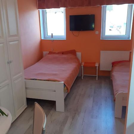 Wynajem Apartamentow I Pokoi. Appartement Ustronie Morskie Buitenkant foto