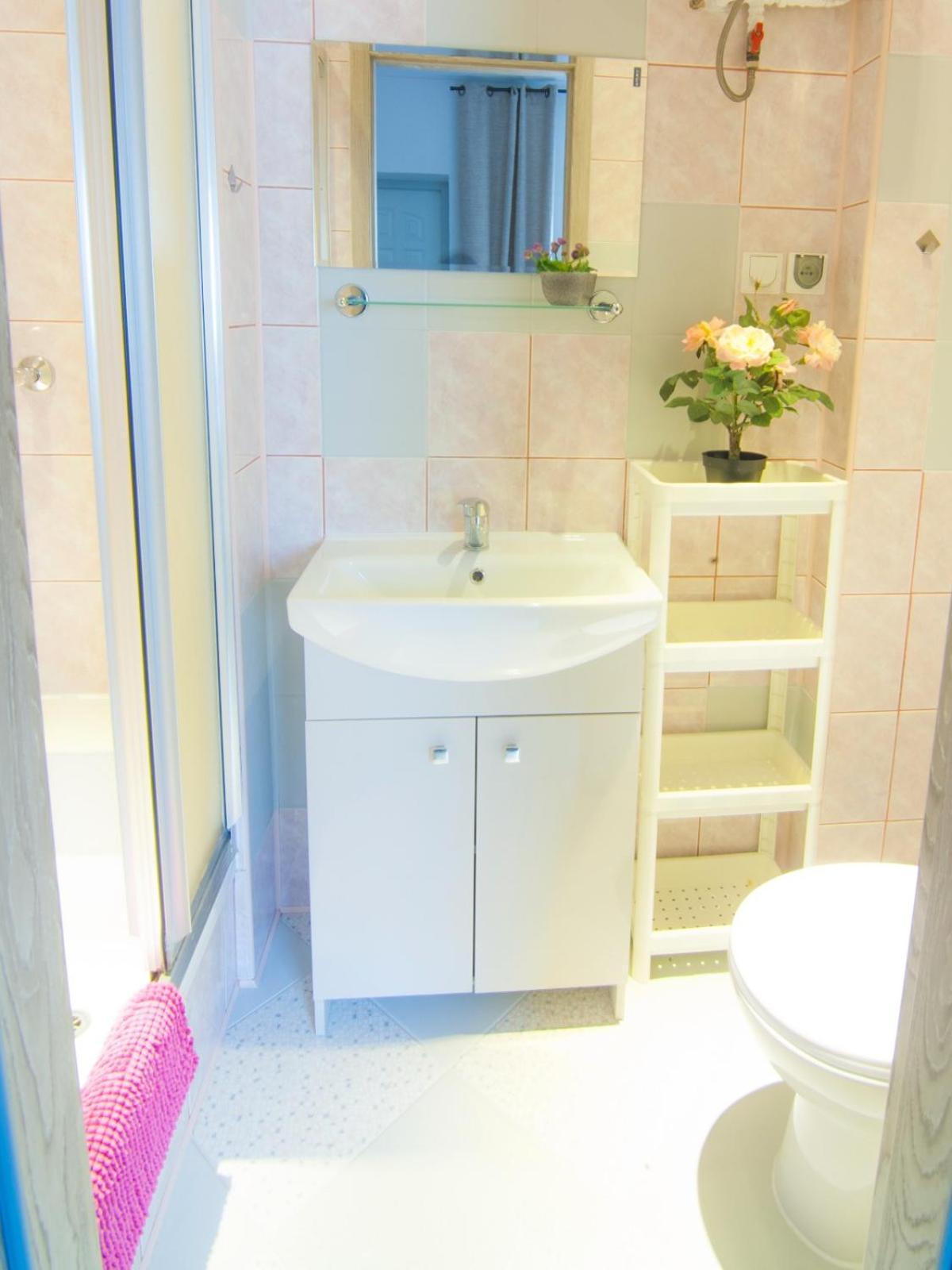 Wynajem Apartamentow I Pokoi. Appartement Ustronie Morskie Buitenkant foto