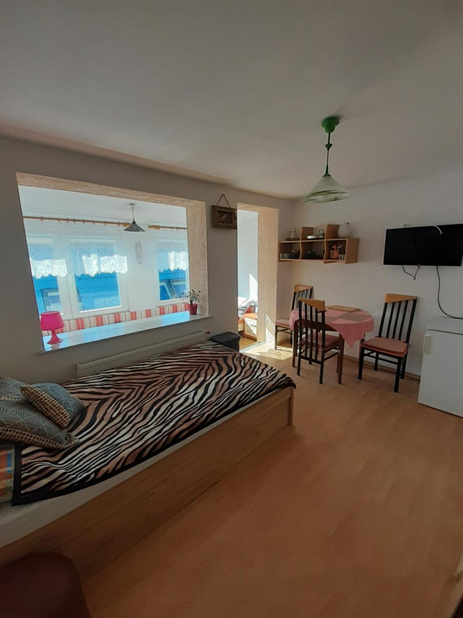 Wynajem Apartamentow I Pokoi. Appartement Ustronie Morskie Buitenkant foto